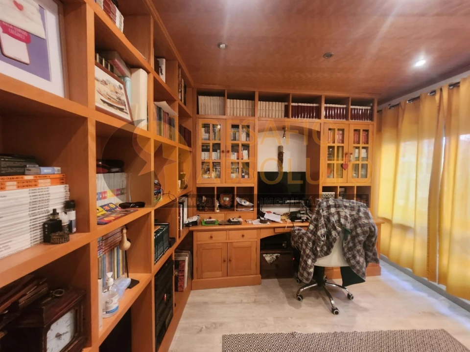 Apartamento T3 para Venda em Baixa da Banheira e Vale da Amoreira Foto 12