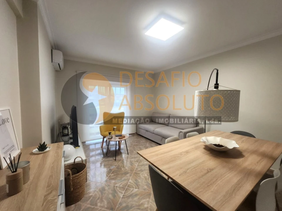 Apartamento T2 para Venda em Quinta do Conde Foto 6