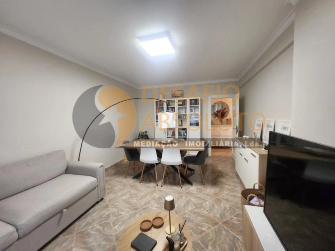 Apartamento T2 para Venda em Quinta do Conde Foto 5