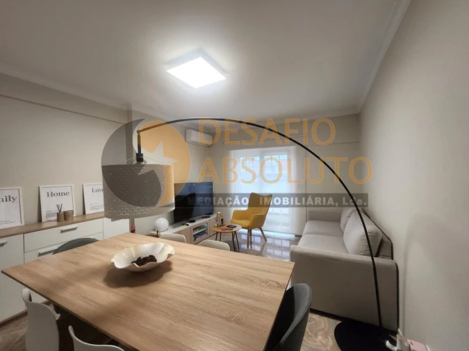 Apartamento T2 para Venda em Quinta do Conde Foto 7