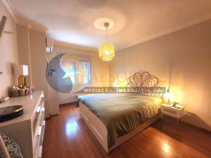 Apartamento T2 para Venda em Quinta do Conde Foto 14