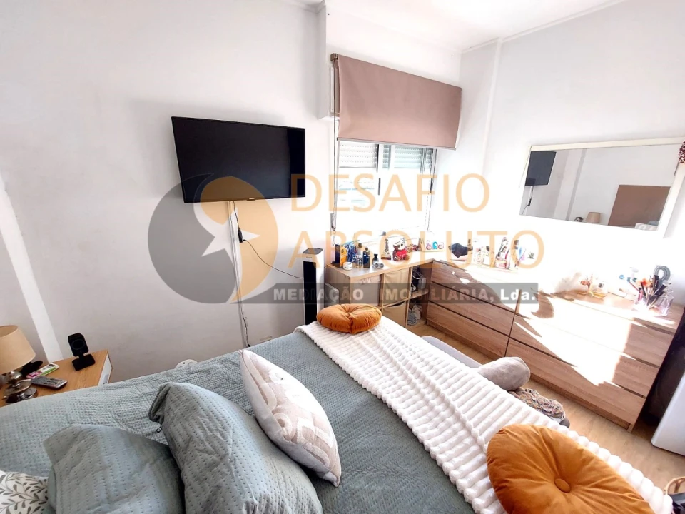 Apartamento T2 para Venda em Moita Foto 14