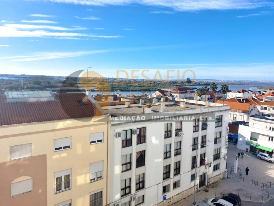 Apartamento T2 para Venda em Moita Foto 21