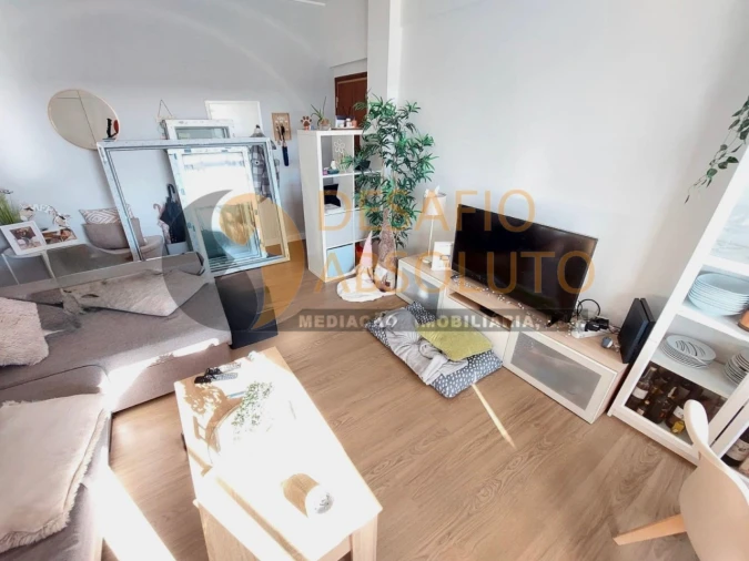 Apartamento T2 para Venda em Moita Foto 3