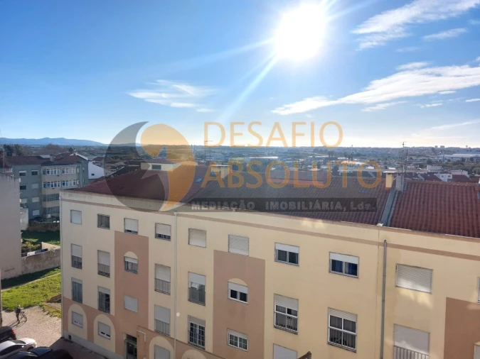 Apartamento T2 para Venda em Moita Foto 22