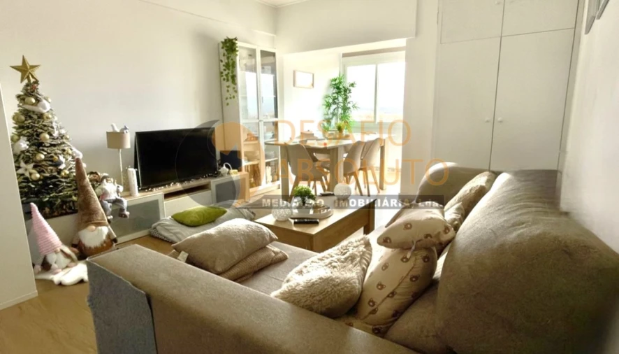 Apartamento T2 para Venda em Moita Foto 1