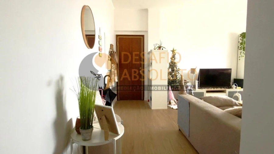 Apartamento T2 para Venda em Moita Foto 2