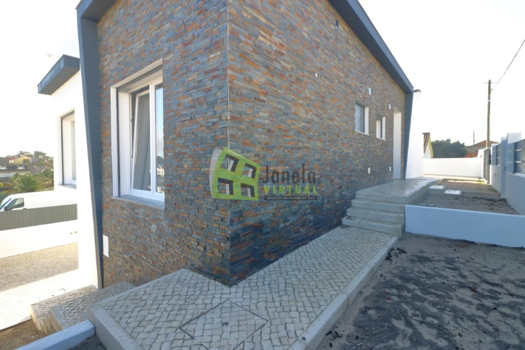 Moradia T3 para Venda em Fernao Ferro Foto 21