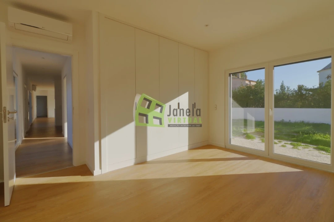 Moradia T3 para Venda em Fernao Ferro Foto 21