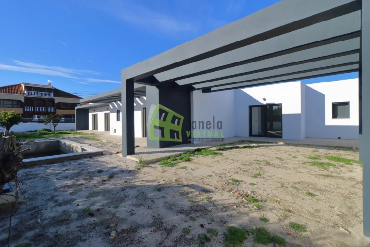 Moradia T3 para Venda em Fernao Ferro Foto 6