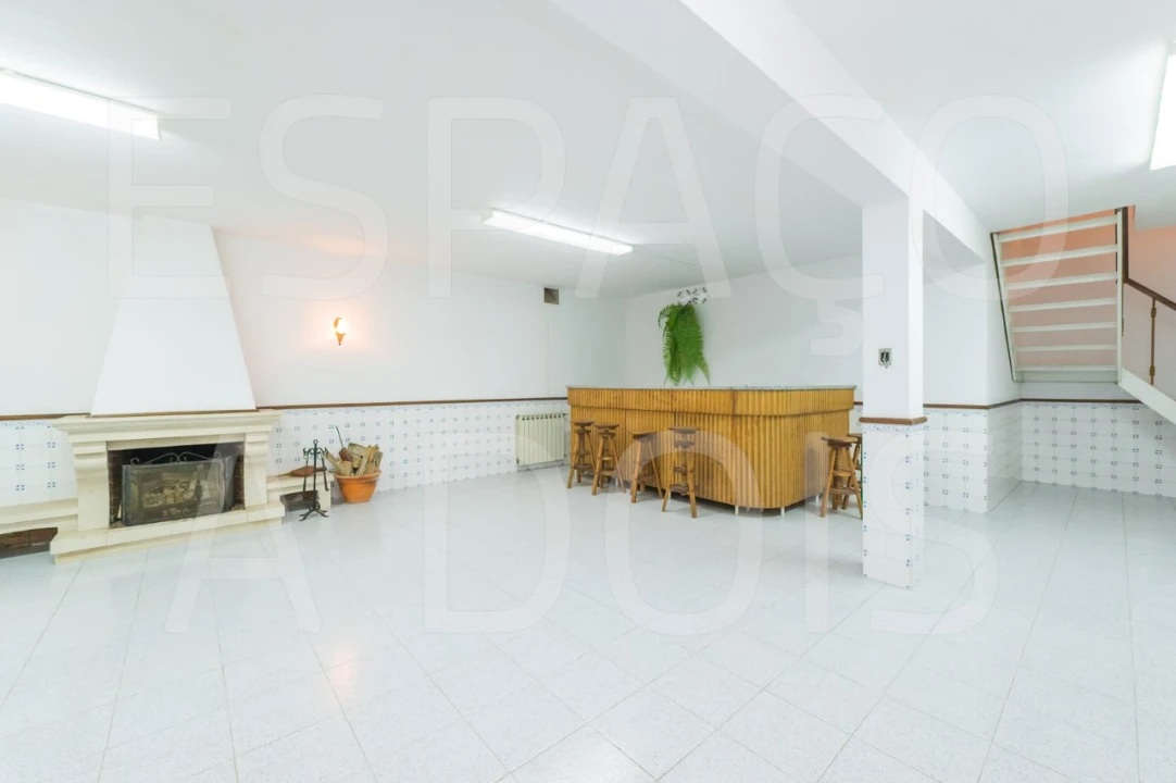 Moradia T5 para Venda em Massamá e Monte Abraão Foto 90