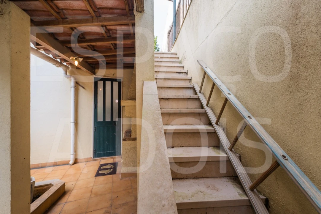 Moradia T5 para Venda em Massamá e Monte Abraão Foto 99