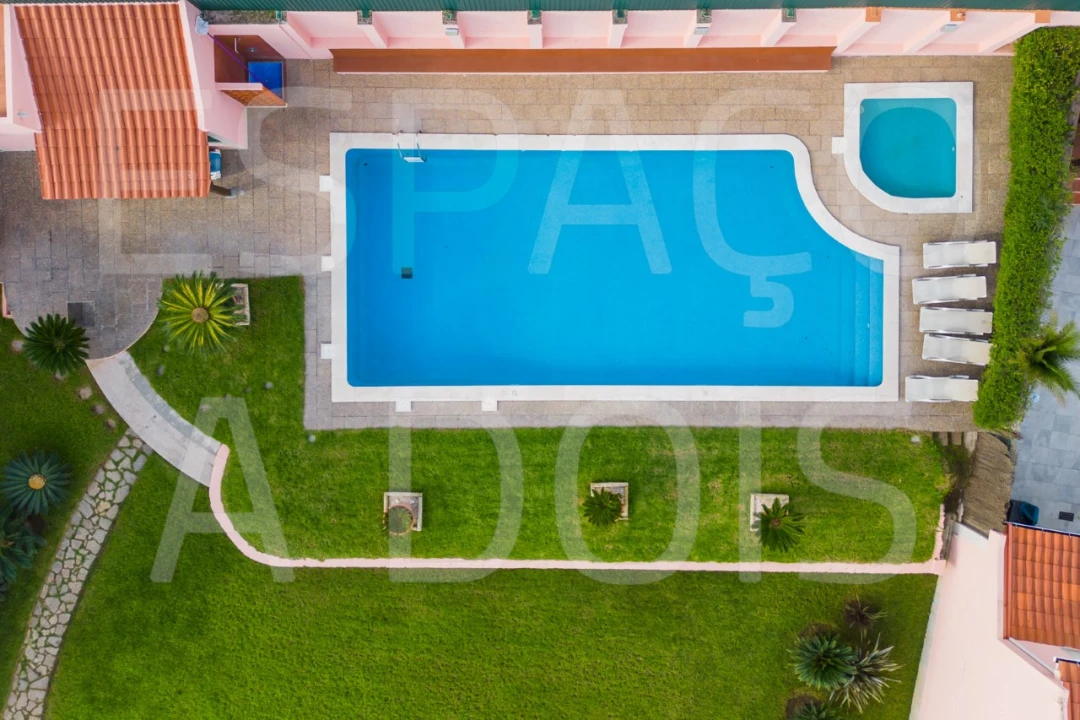 Moradia T5 para Venda em Massamá e Monte Abraão Foto 114