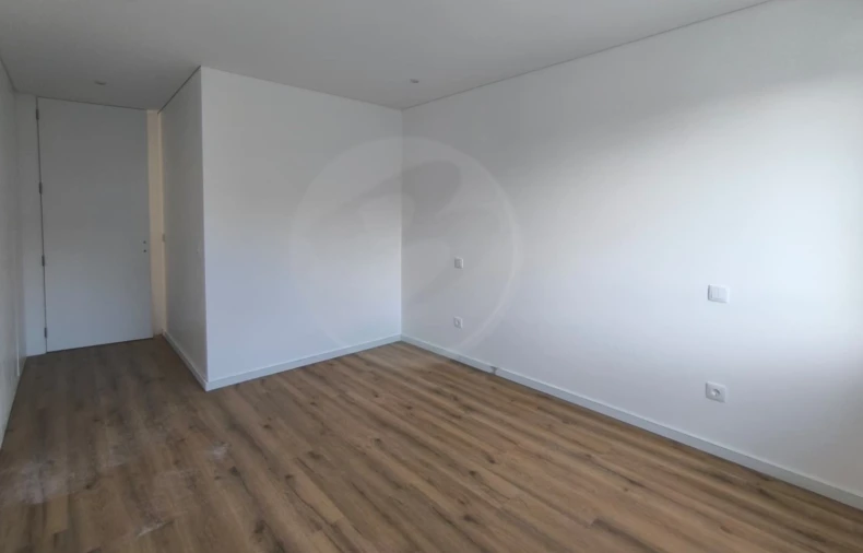 Apartamento T3 para Venda em Póvoa de Varzim, Beiriz e Argivai Foto 34