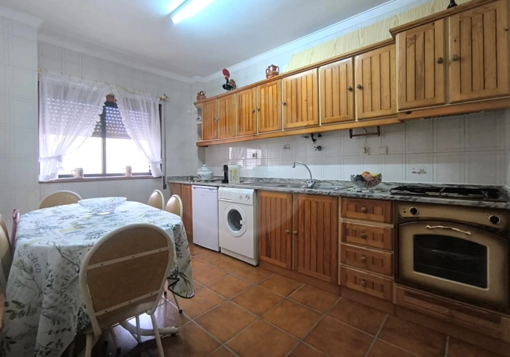 Apartamento T2 para Venda em Aver-O-Mar, Amorim e Terroso Foto 6