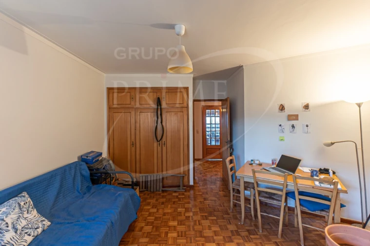 Apartamento T3 para Venda em Mindelo Foto 14