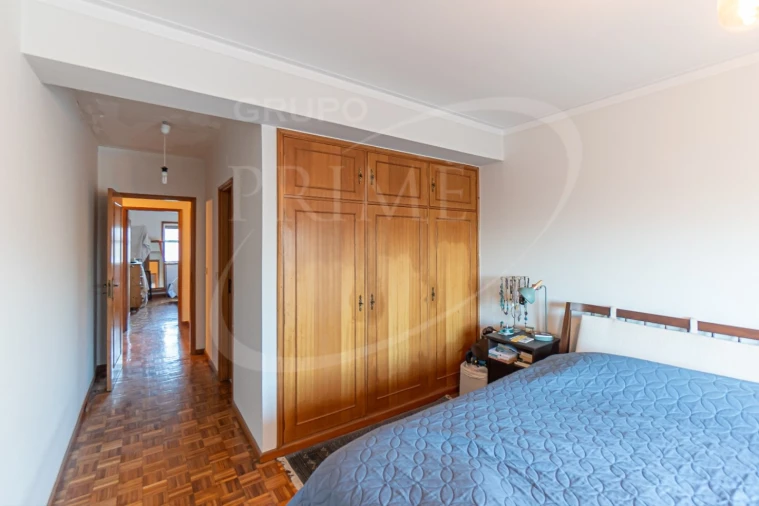 Apartamento T3 para Venda em Mindelo Foto 17