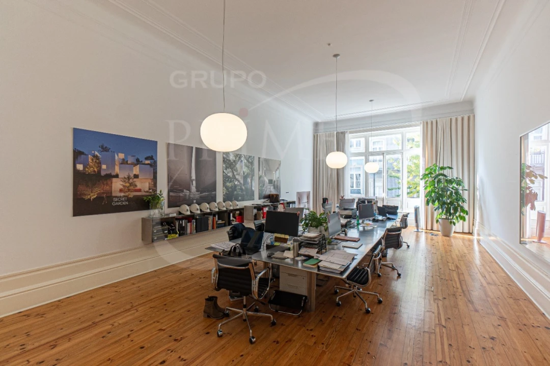 Escritório para Arrendamento em Cedofeita, Santo Ildefonso, Sé, Miragaia, São Nicolau e Vitória Foto 1