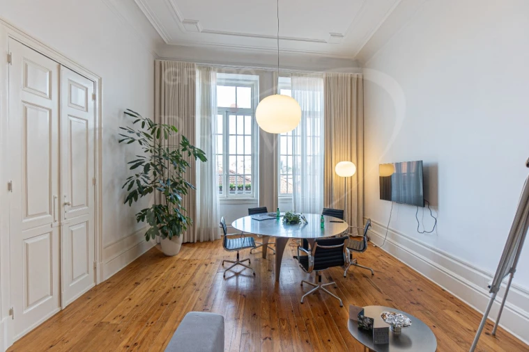 Escritório para Arrendamento em Cedofeita, Santo Ildefonso, Sé, Miragaia, São Nicolau e Vitória Foto 11