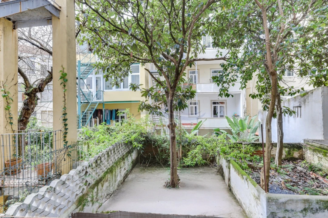 Apartamento T3 para Venda em Arroios Foto 3