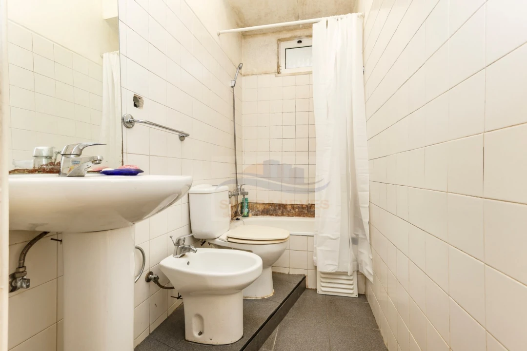 Apartamento T3 para Venda em Arroios Foto 27