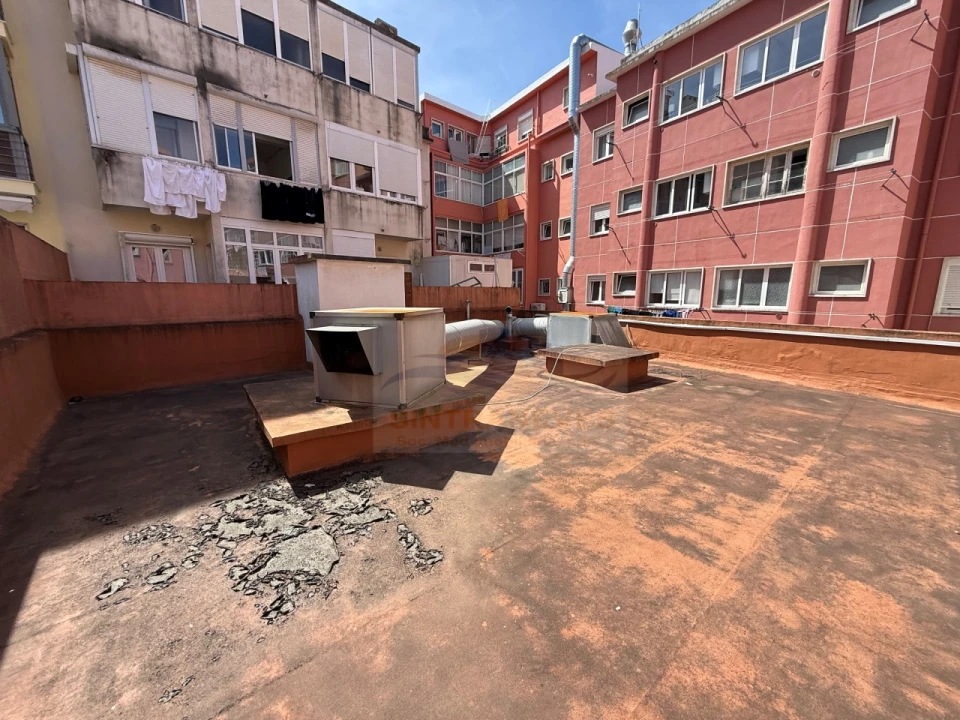 Loja para Venda em Venteira Foto 18