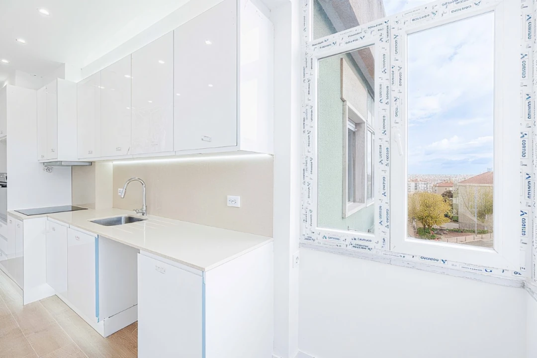 Apartamento T3 para Venda em Águas Livres Foto 5