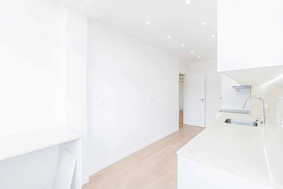 Apartamento T3 para Venda em Águas Livres Foto 8