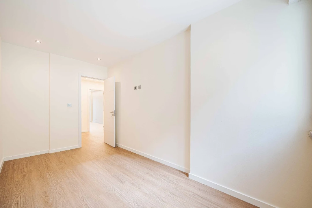 Apartamento T3 para Venda em Águas Livres Foto 19