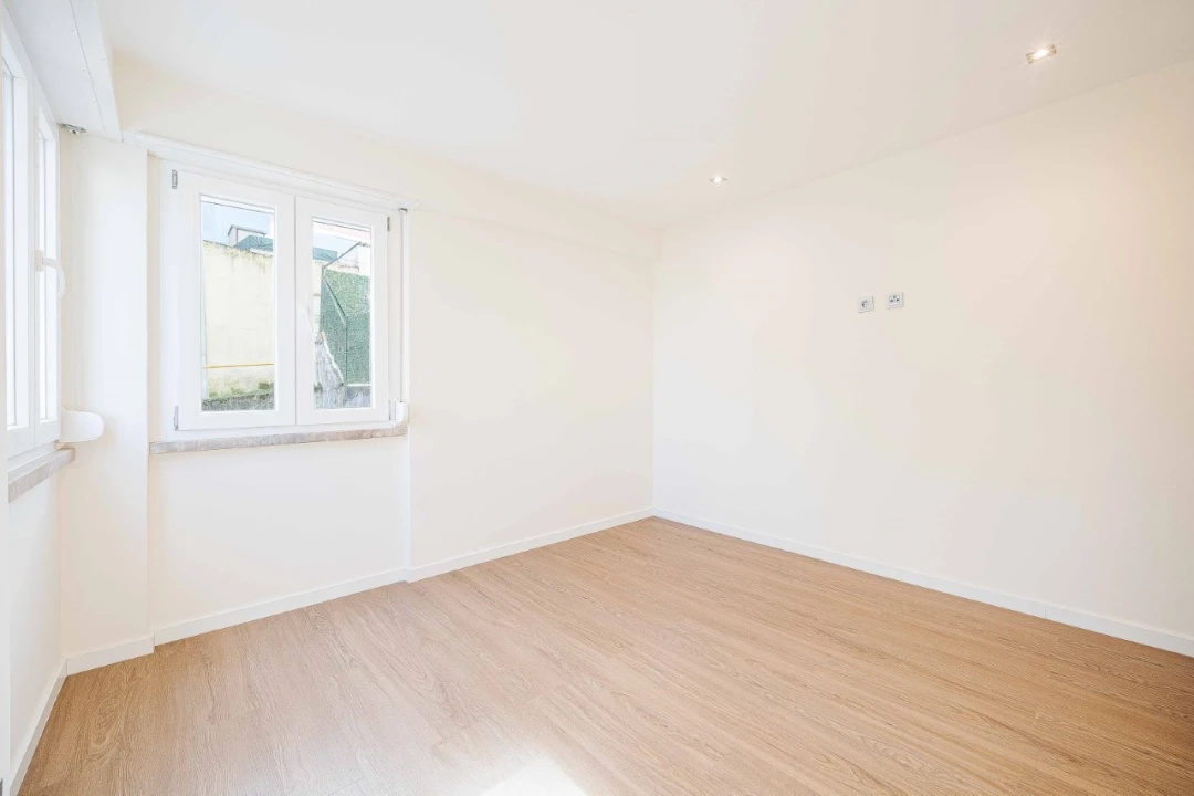 Apartamento T3 para Venda em Águas Livres Foto 34