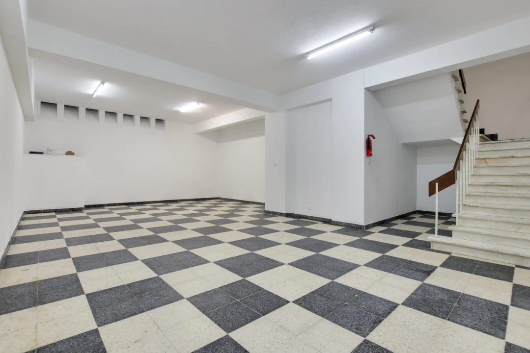 Loja para Venda em Arroios Foto 14