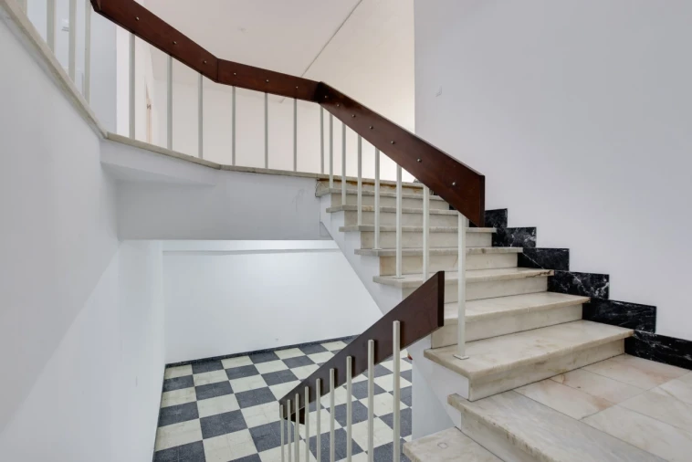 Loja para Venda em Arroios Foto 13