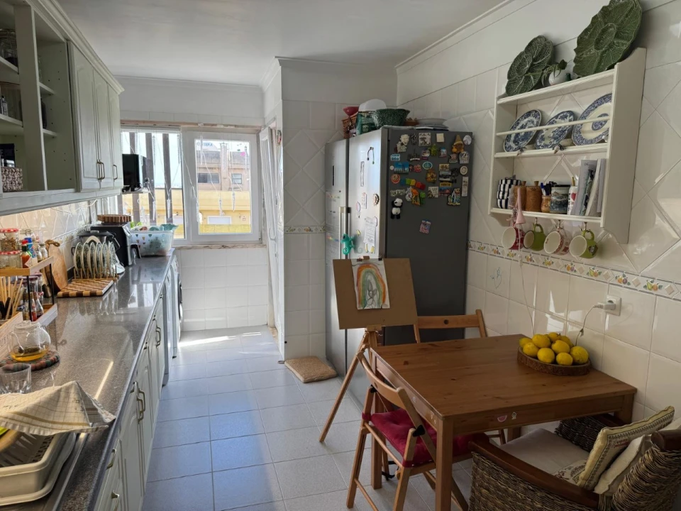 Apartamento T3 para Venda em Mina de Água Foto 9