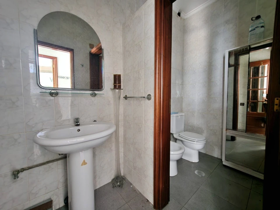 Loja para Venda em Mafamude e Vilar do Paraíso Foto 6