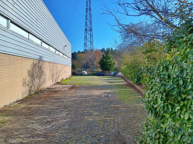 Armazém para Arrendamento em Cidade da Maia Foto 7