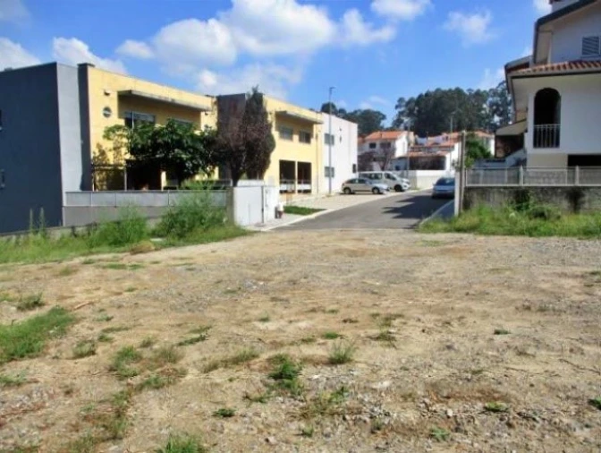 Terreno para Venda em Gondomar (São Cosme), Valbom e Jovim Foto 3