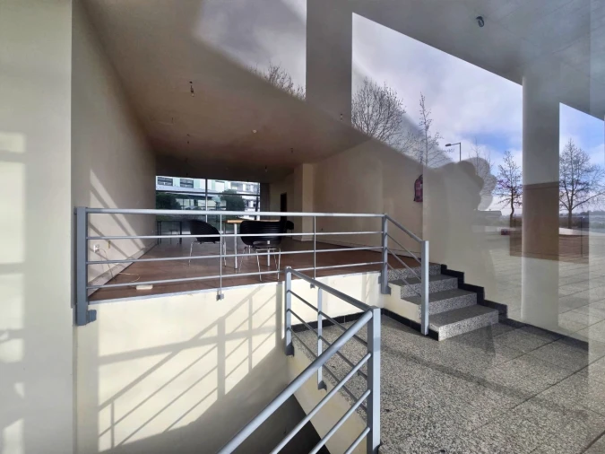 Loja para Venda em Castêlo da Maia Foto 6