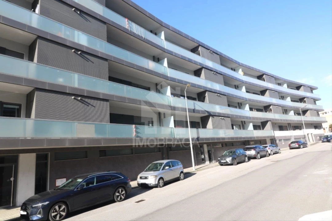 Apartamento T2 para Venda em Gualtar Foto 3