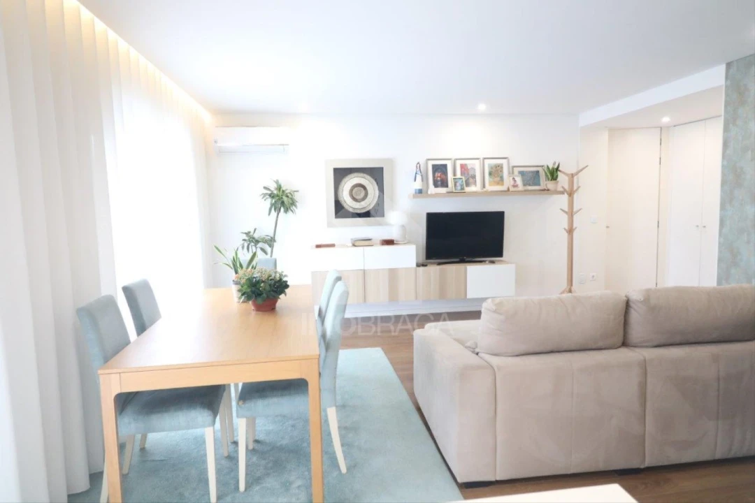 Apartamento T2 para Venda em Gualtar Foto 12