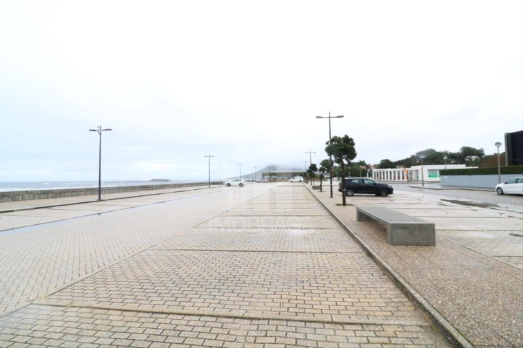 Apartamento T1 para Venda em Moledo e Cristelo Foto 26