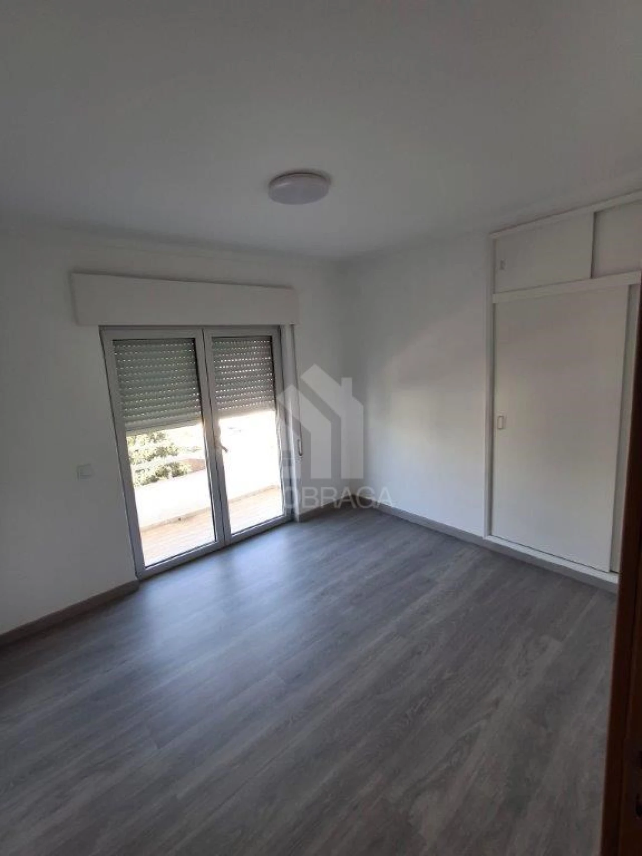 Apartamento T3 para Venda em Portimão Foto 7