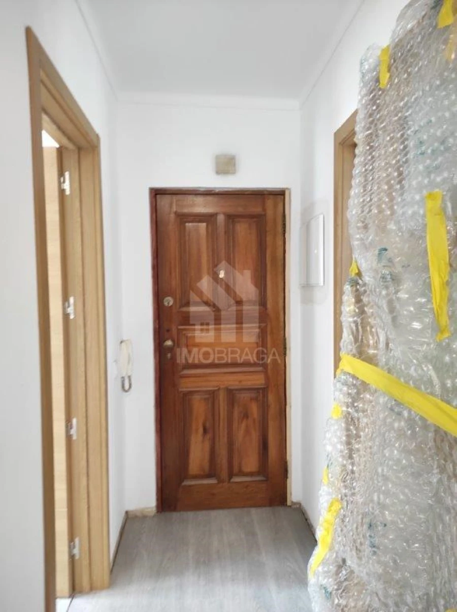 Apartamento T3 para Venda em Portimão Foto 5