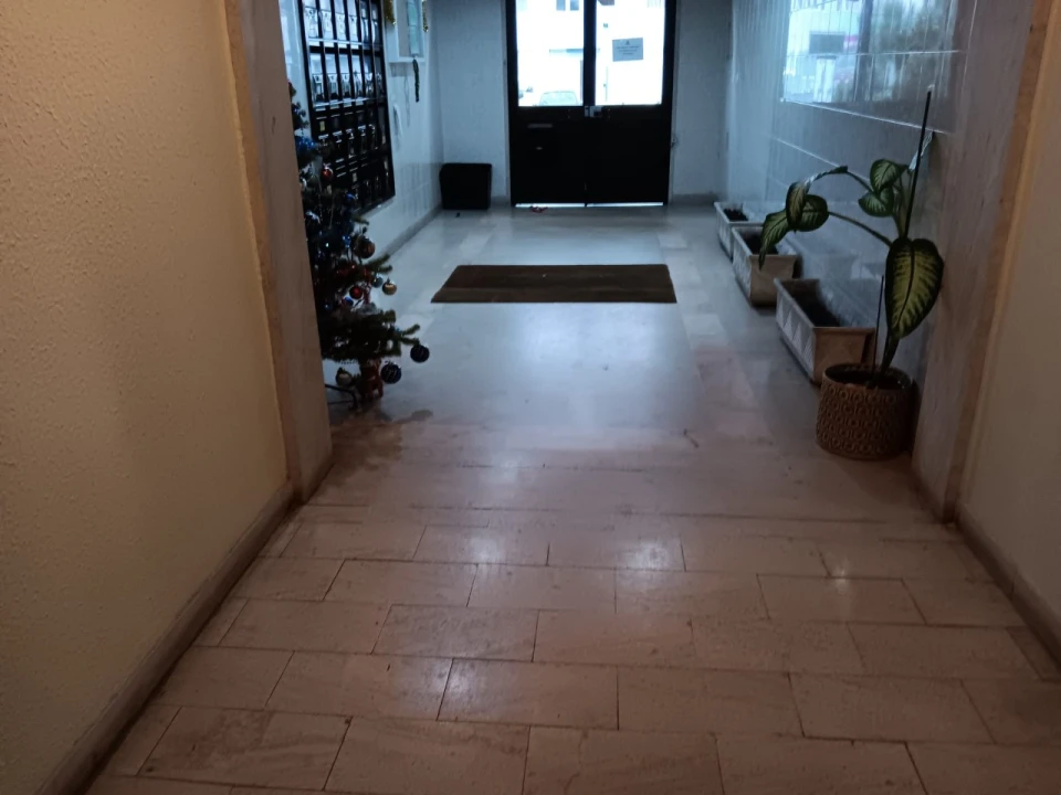 Apartamento T2 para Arrendamento em Algueirão-Mem Martins Foto 11