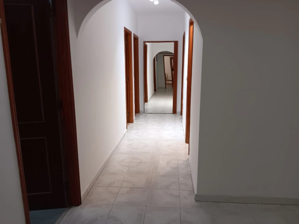 Apartamento T2 para Arrendamento em Algueirão-Mem Martins Foto 28