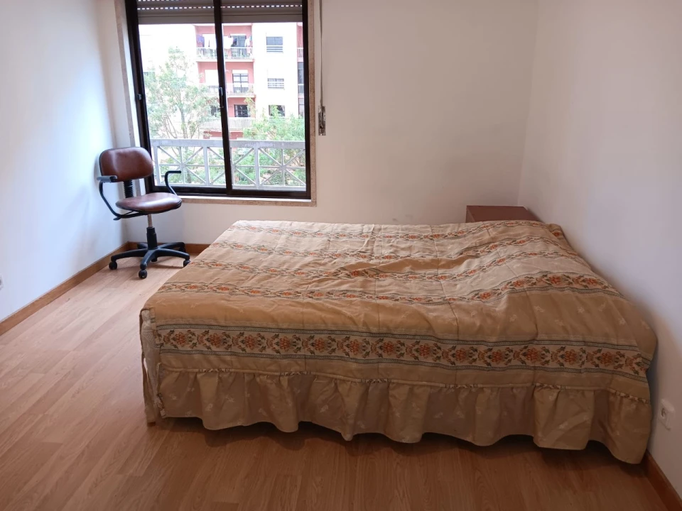 Apartamento T2 para Arrendamento em Algueirão-Mem Martins Foto 15