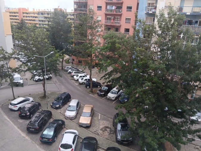 Apartamento T2 para Arrendamento em Algueirão-Mem Martins Foto 27