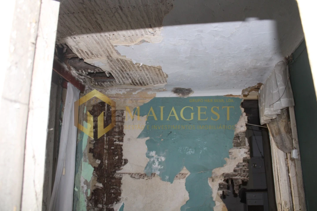 Moradia T1 para Venda em Mafamude e Vilar do Paraíso Foto 16