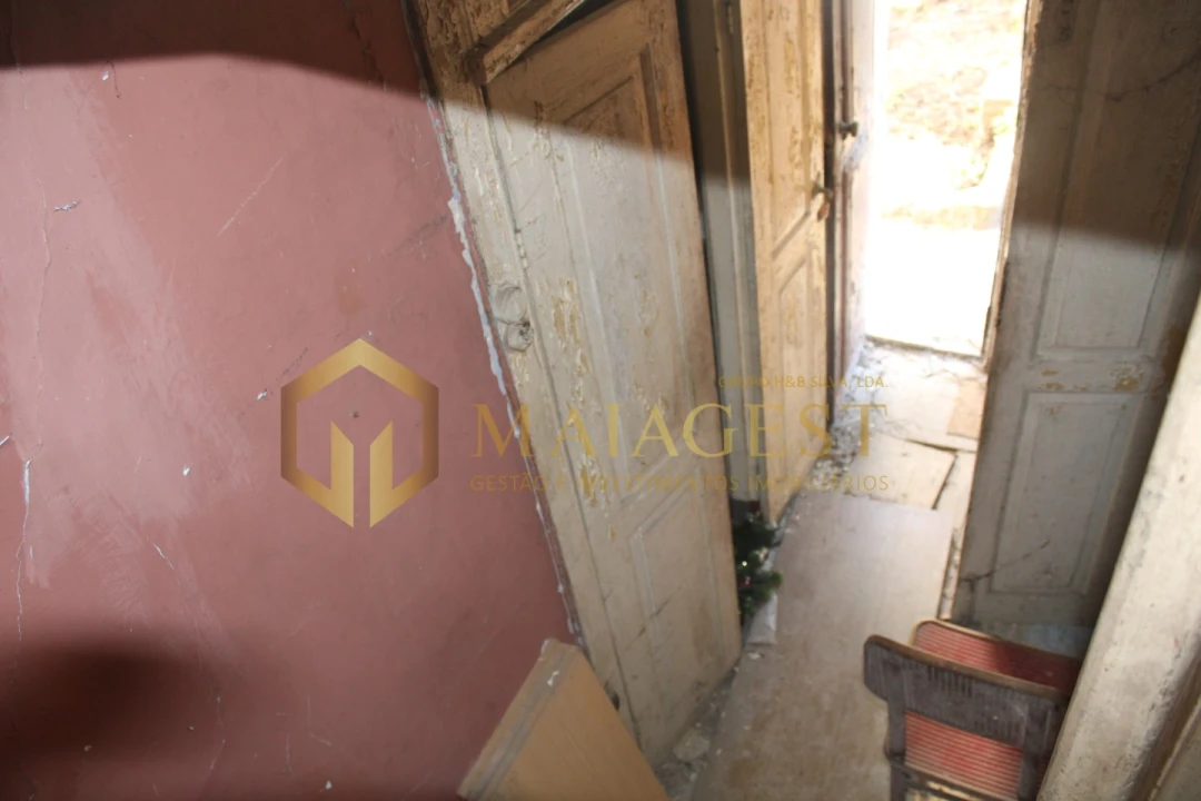 Moradia T1 para Venda em Mafamude e Vilar do Paraíso Foto 31