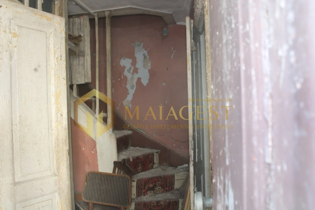 Moradia T1 para Venda em Mafamude e Vilar do Paraíso Foto 36