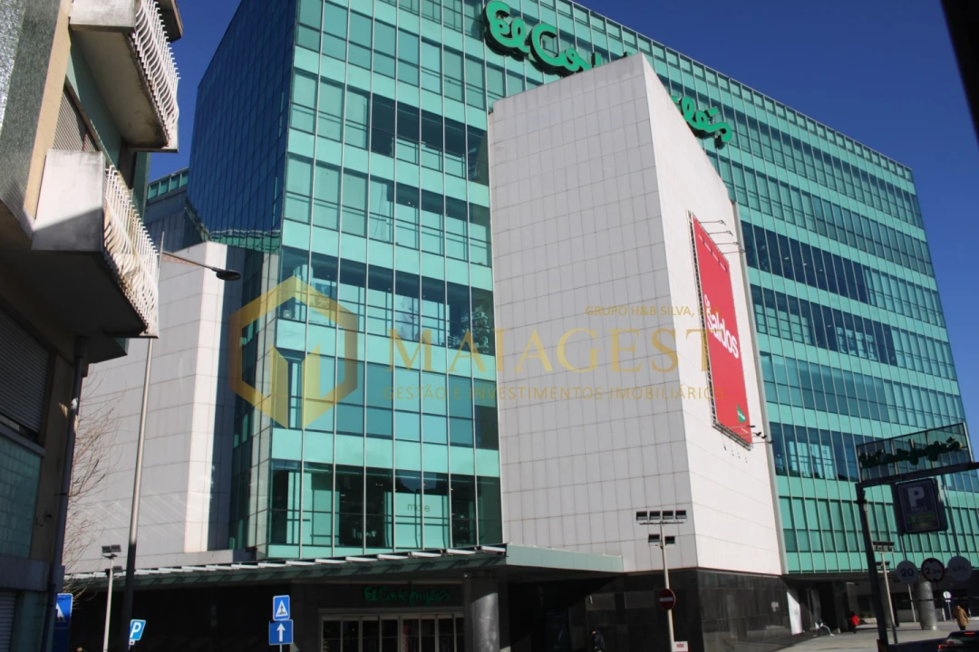 Moradia T1 para Venda em Mafamude e Vilar do Paraíso Foto 47